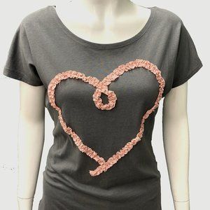Heart Applique Short Sleeve top